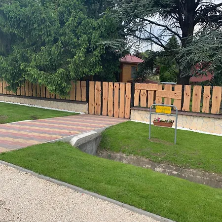 Boglarka Nyaralohaz *